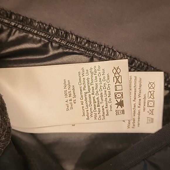 Eddie Bauer Men's Jacket - Picture 8 of 9